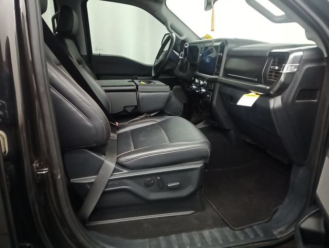 Used 2025 Ford F450 Lariat AWD/4WD image 7