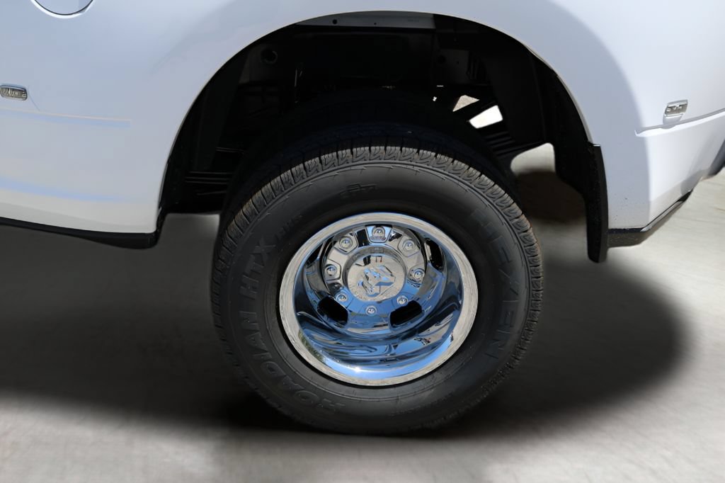 New 2027 RAM 3500 Tradesman AWD/4WD image 9