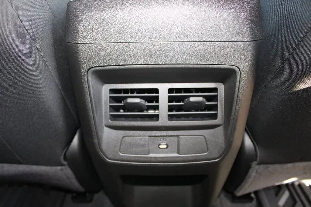 New 2026 GMC Canyon Elevation w/ LPO, Black Badging Package image 26