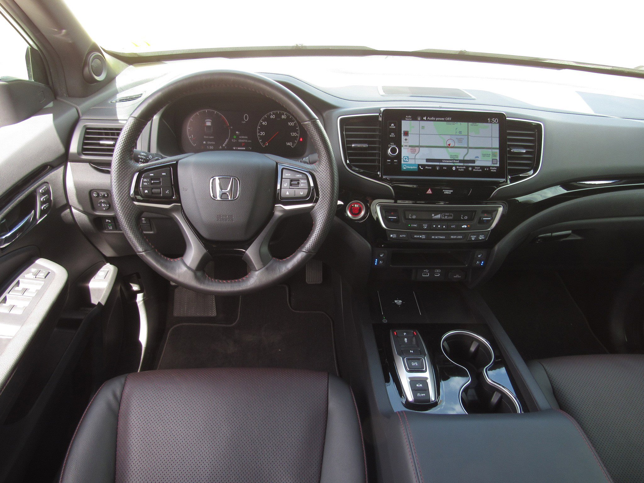 Certified 2025 Honda Ridgeline Black Edition image 16