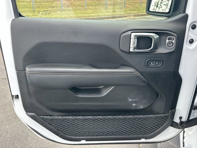 Used 2025 Jeep Wrangler Unlimited Sahara image 21