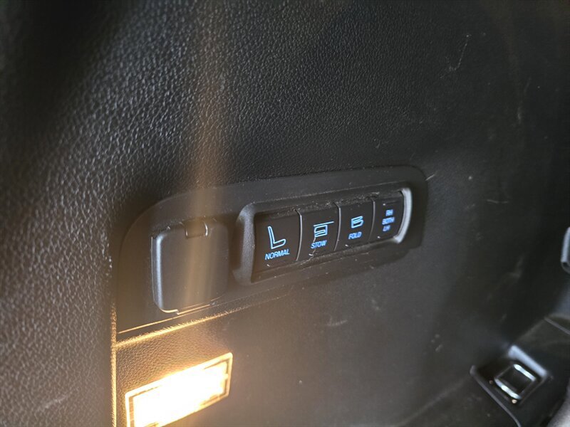 Used 2017 Ford Explorer Sport w/ Equipment Group 401A AWD/4WD image 24