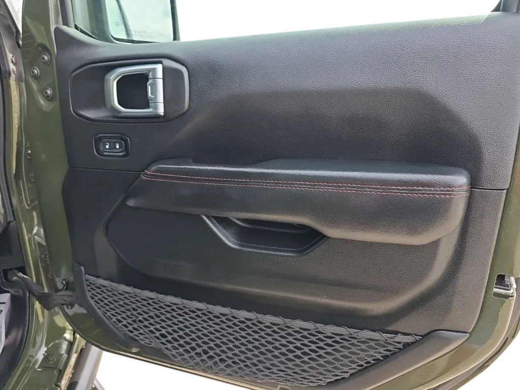 Used 2021 Jeep Gladiator Rubicon AWD/4WD image 22