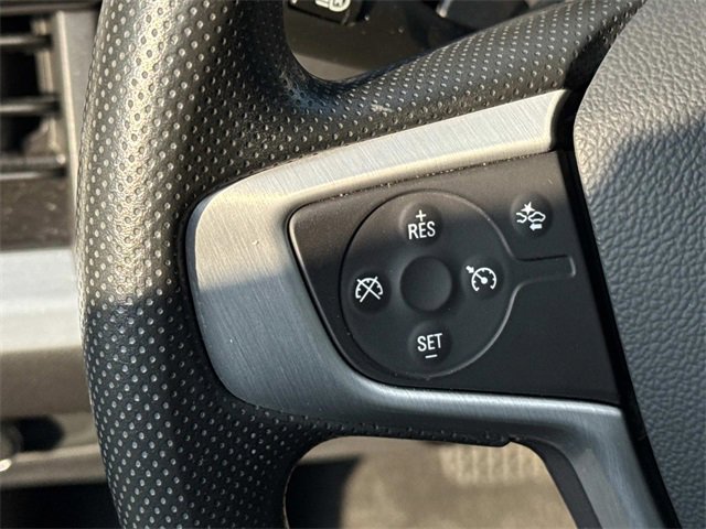 Used 2024 GMC Terrain SLE w/ Elevation Edition image 28