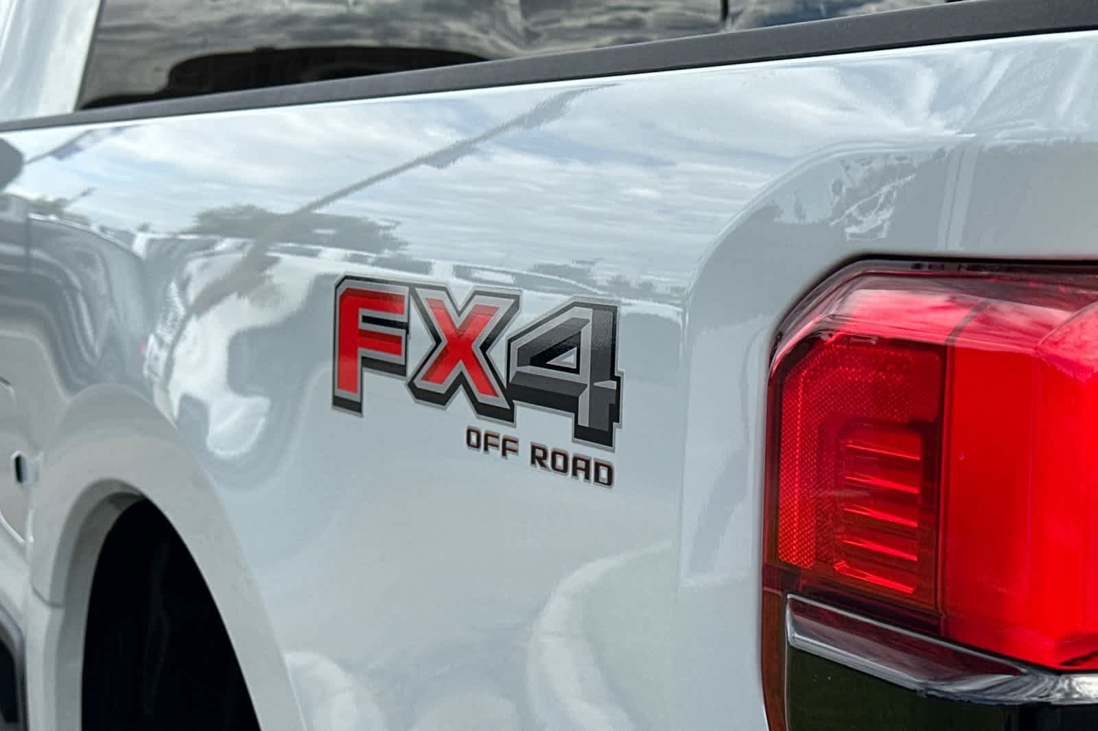 New 2026 Ford F250 Platinum AWD/4WD image 26