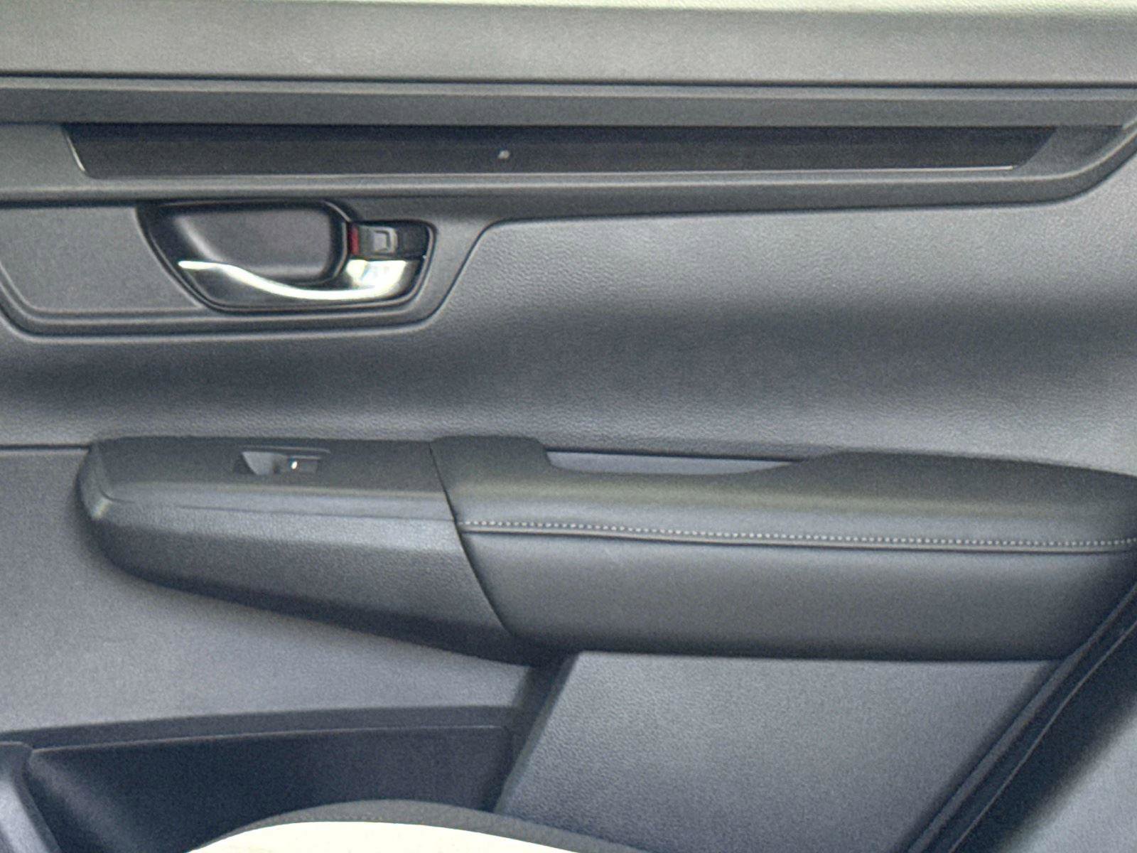 Certified 2025 Honda CR-V EX image 14