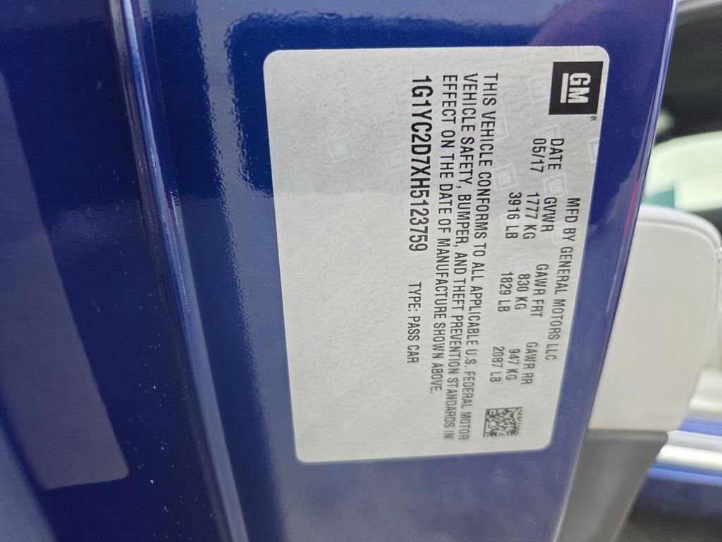 Used 2017 Chevrolet Corvette Stingray Coupe w/ 2LT Preferred Equipment Group image 5