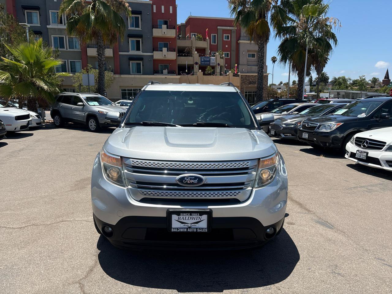 Used 2013 Ford Explorer Limited FWD image 2