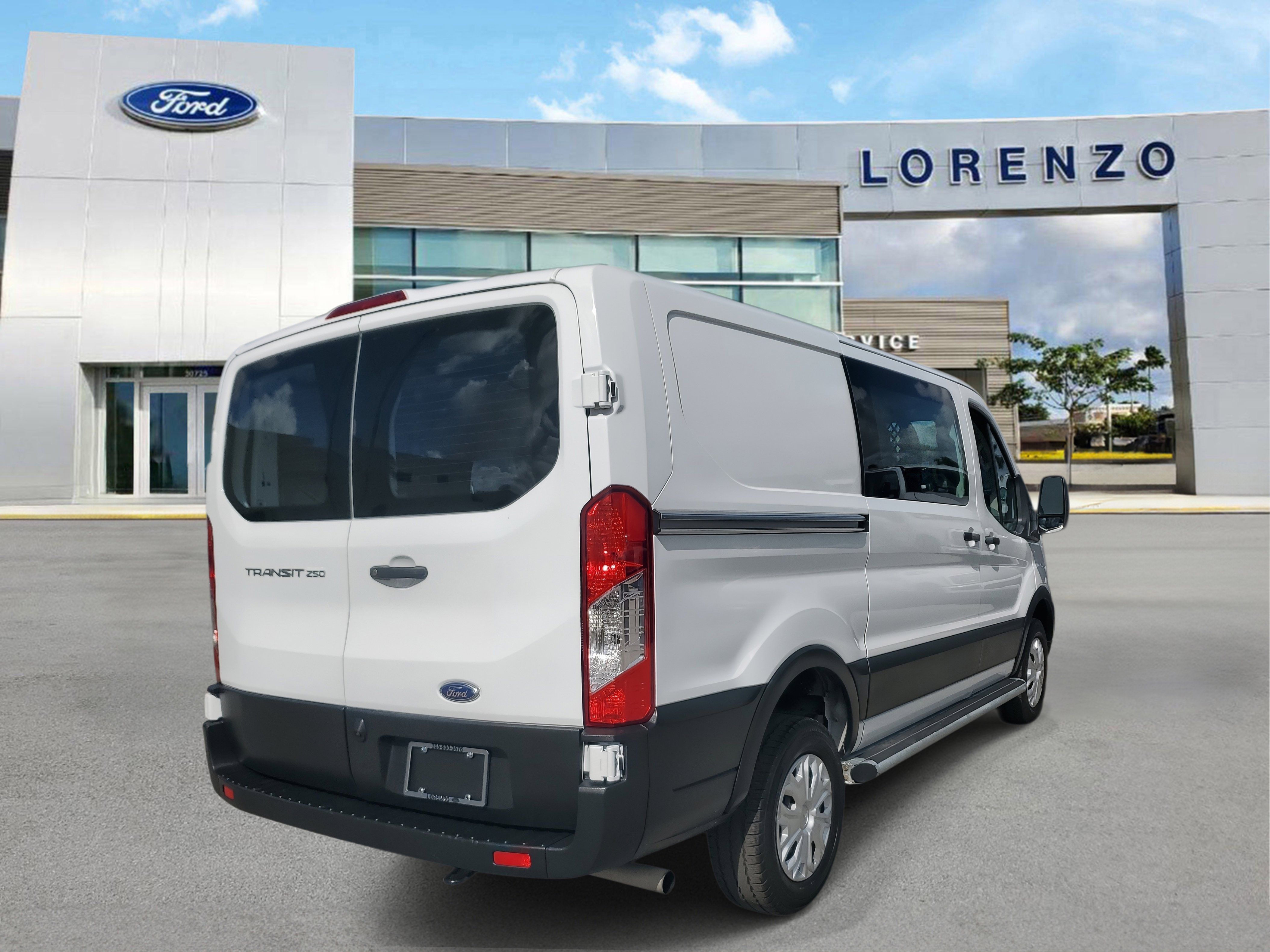 Used 2024 Ford Transit 250 Low Roof w/ Exterior Upgrade Package image 5