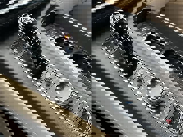 Used 2023 Cadillac Escalade ESV Premium Luxury image 29