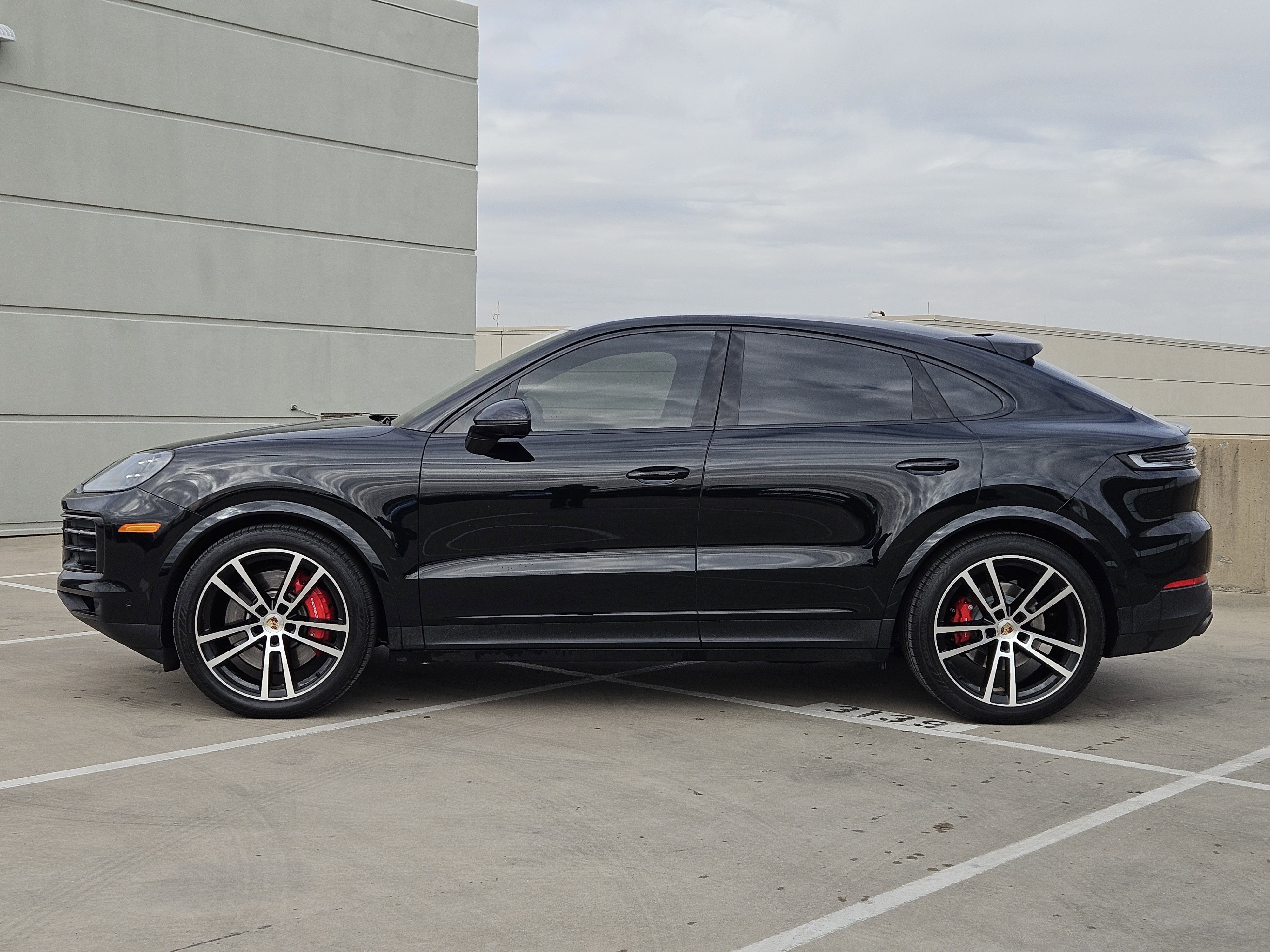 Certified 2025 Porsche Cayenne S image 2