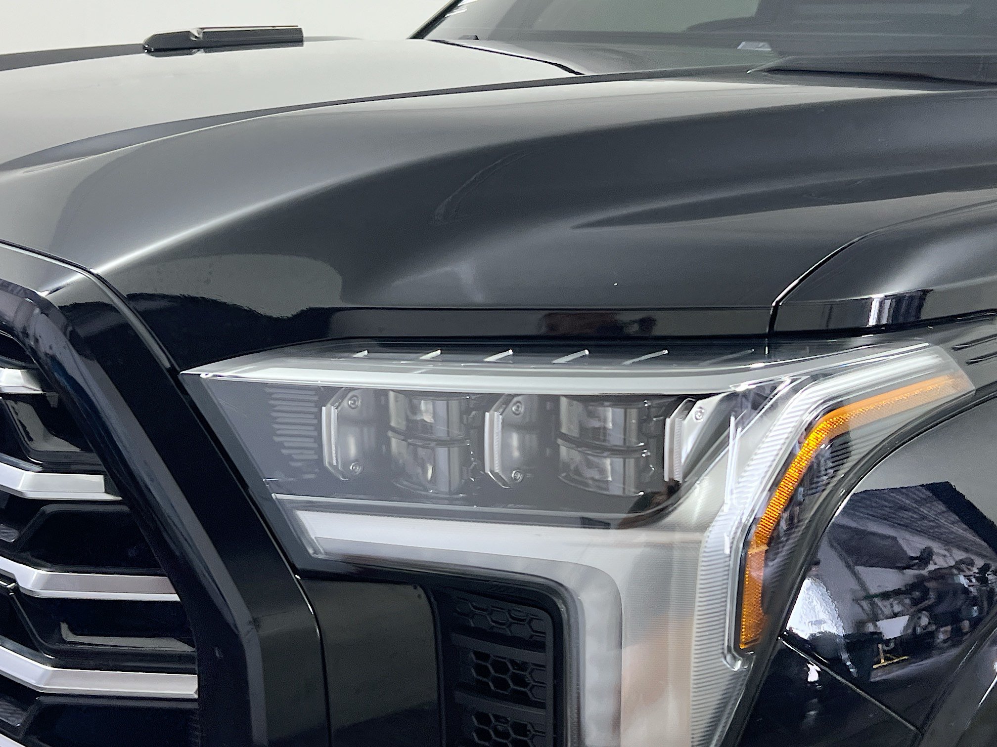 Used 2024 Toyota Tundra Capstone AWD/4WD image 11
