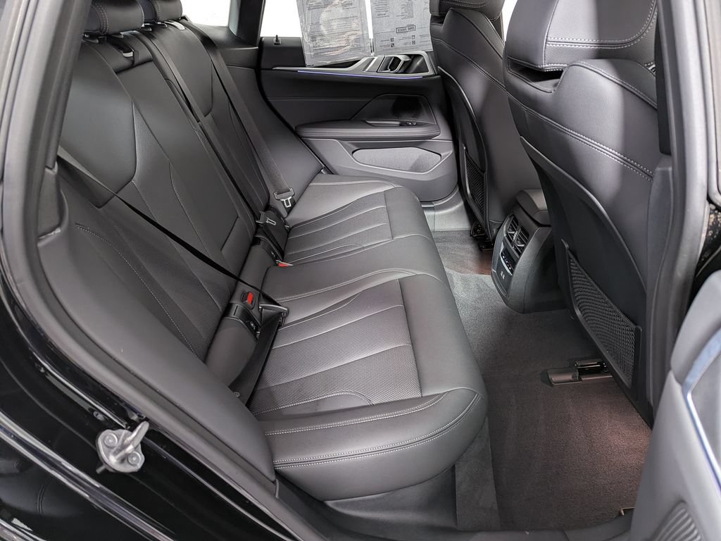 Used 2024 BMW i4 eDrive35 w/ Convenience Package RWD image 38