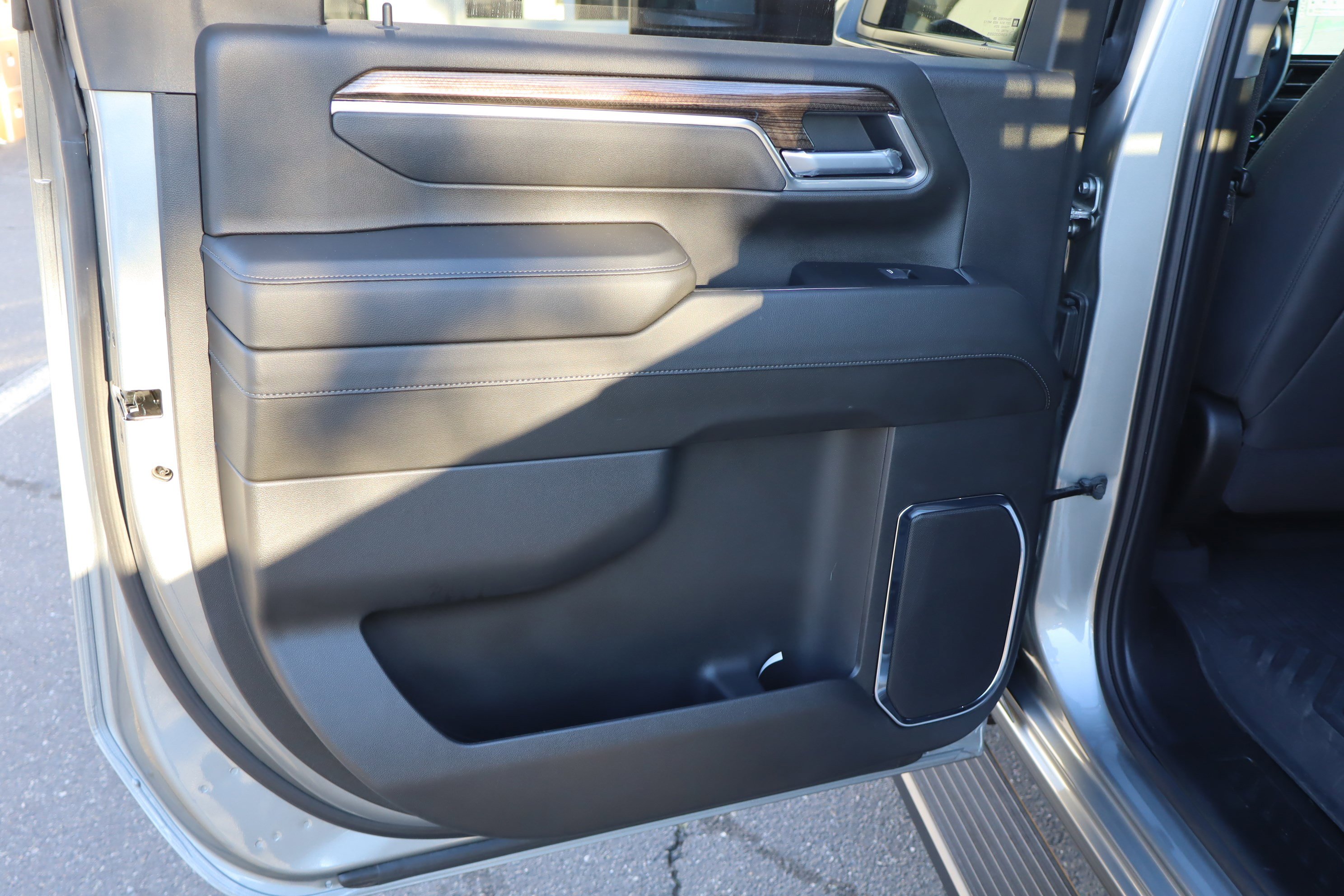 Certified 2025 Chevrolet Silverado 2500 LT w/ All Star Edition image 32