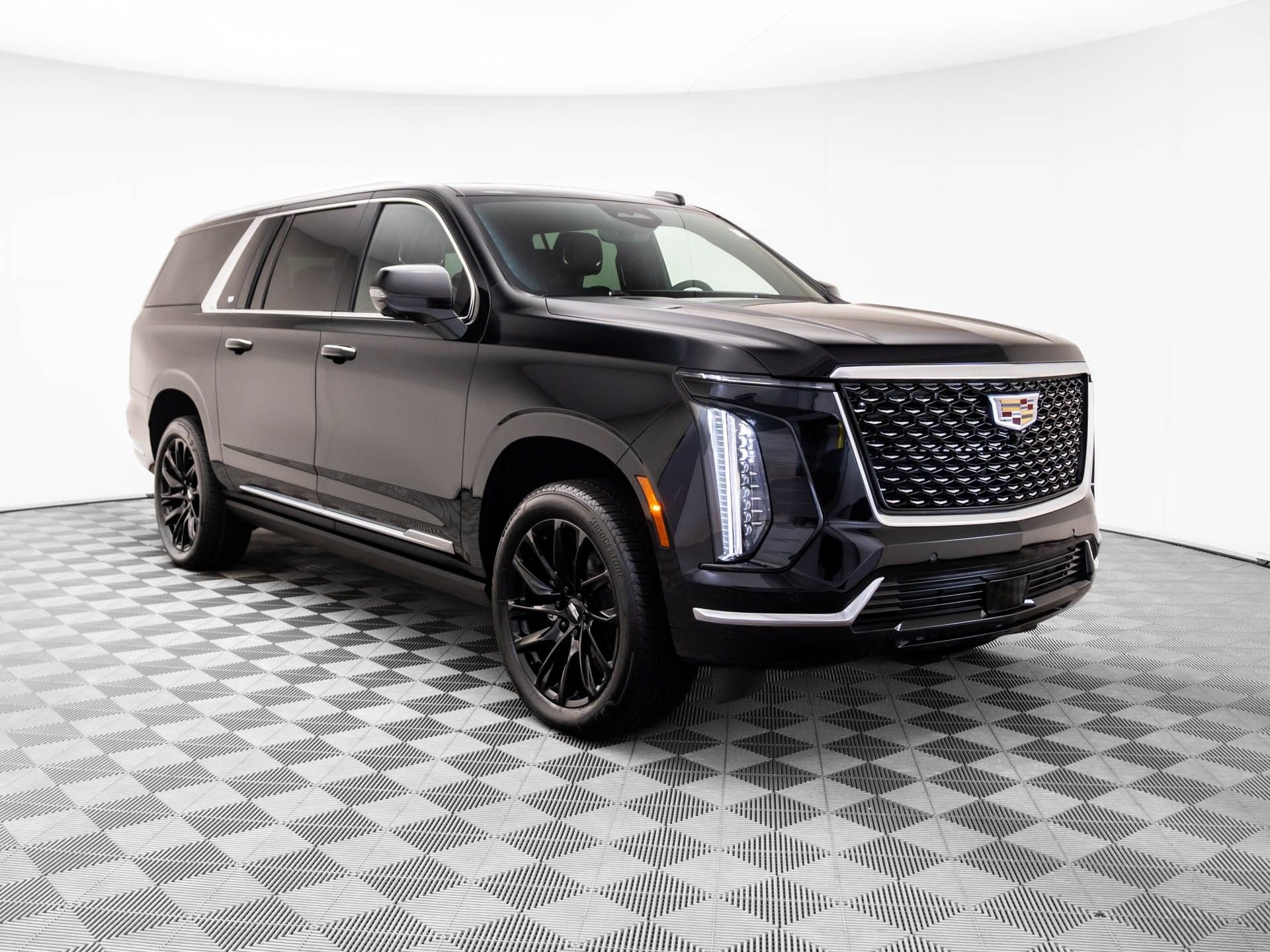 New 2026 Cadillac Escalade ESV Luxury w/ Touring Package image 8