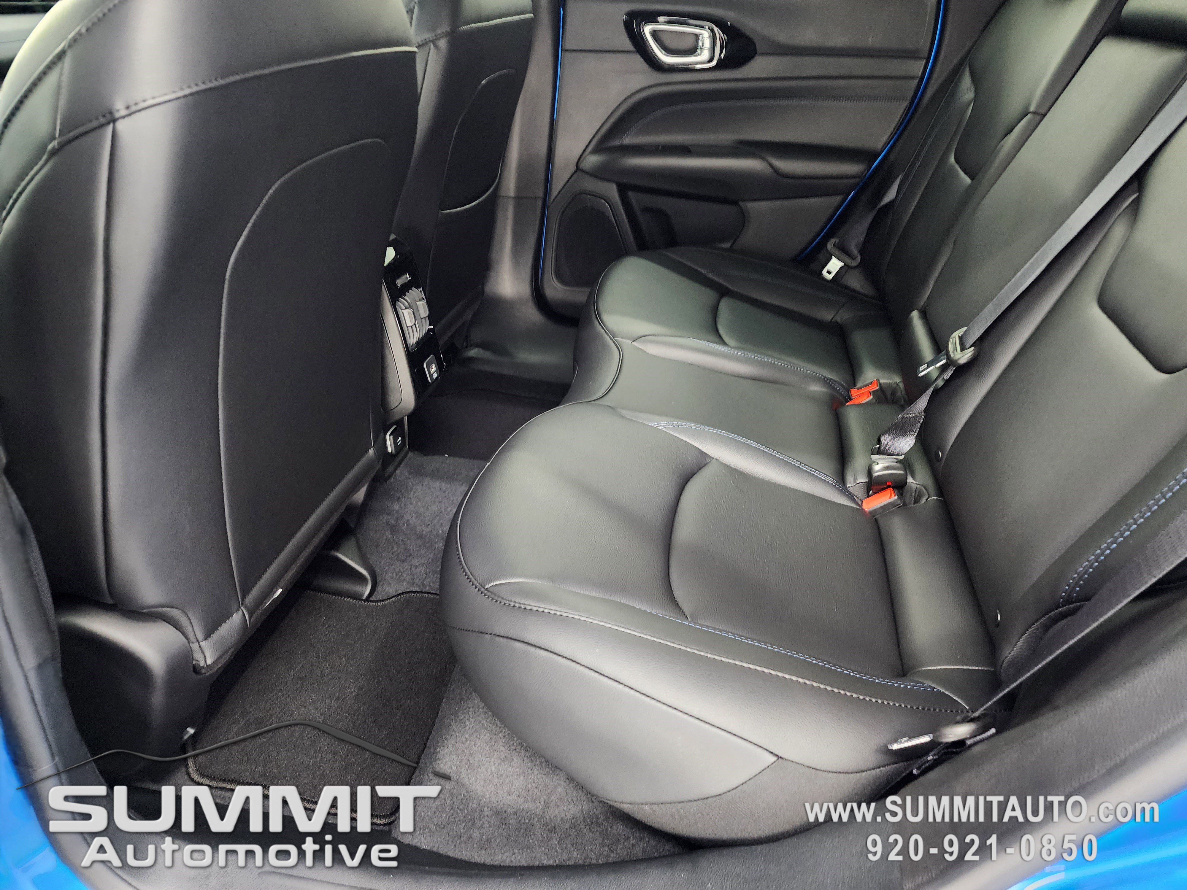 New 2026 Jeep Compass Limited image 32