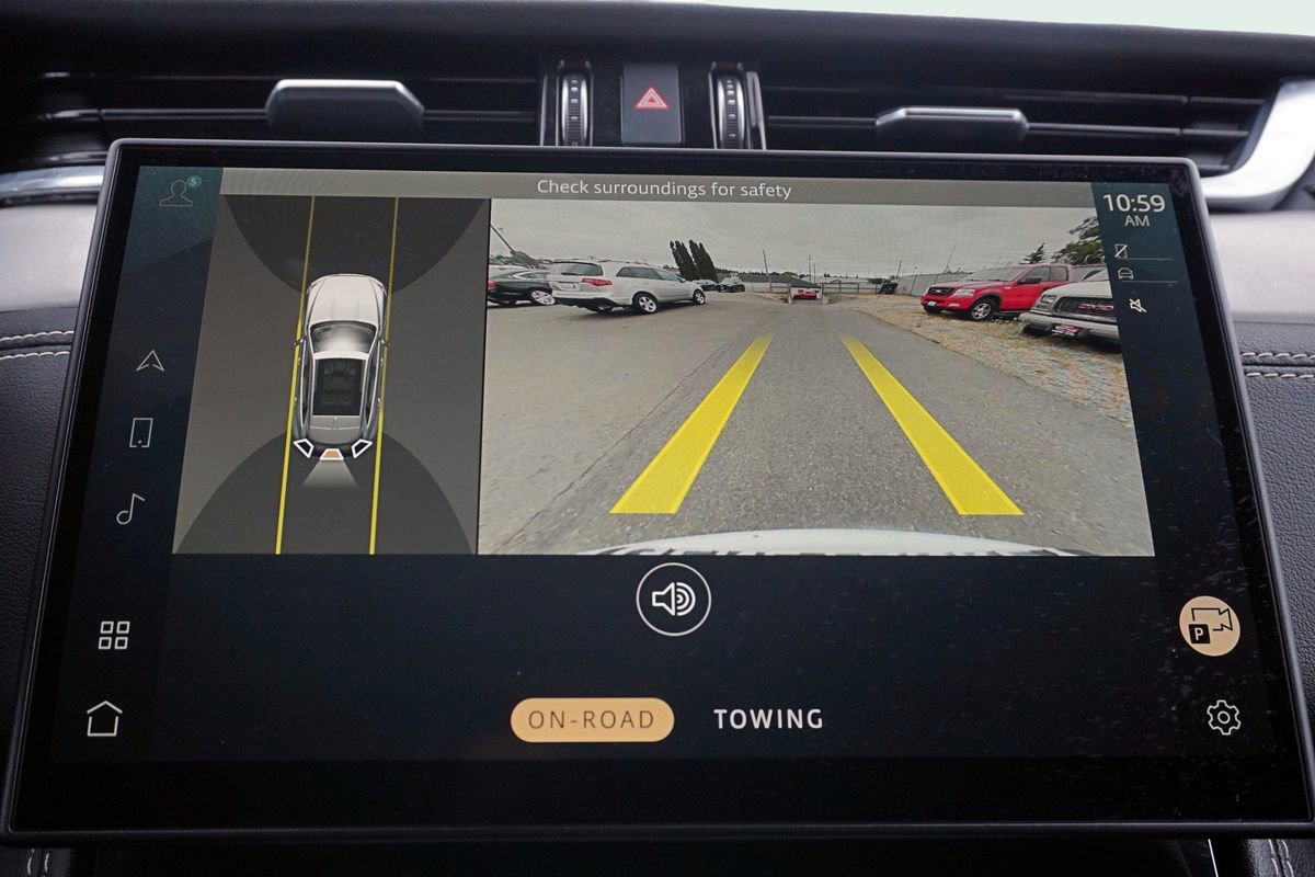 Used 2024 Jaguar F-PACE R-Dynamic S image 28