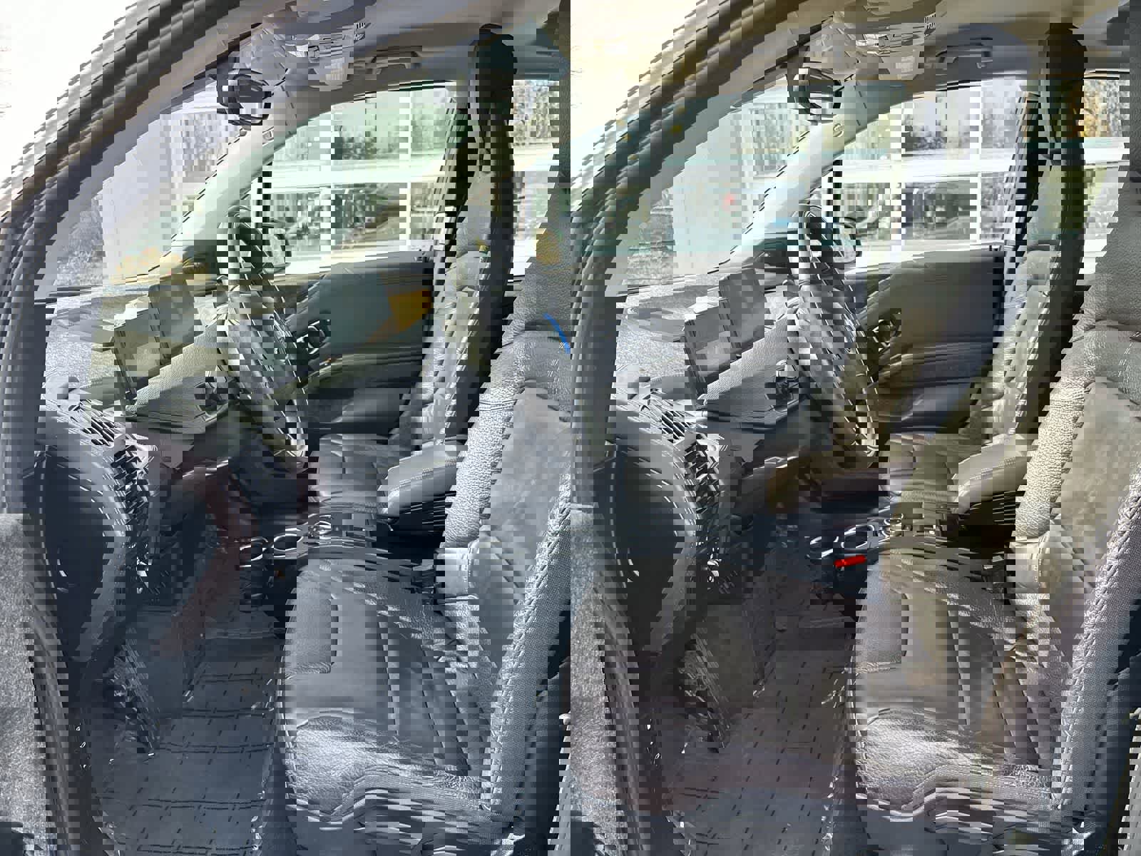 Used 2014 BMW i3 image 9