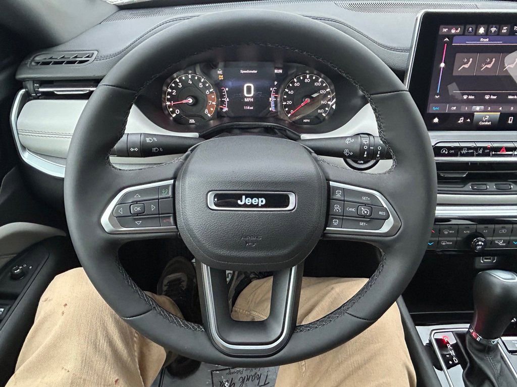 New 2026 Jeep Compass Limited image 12