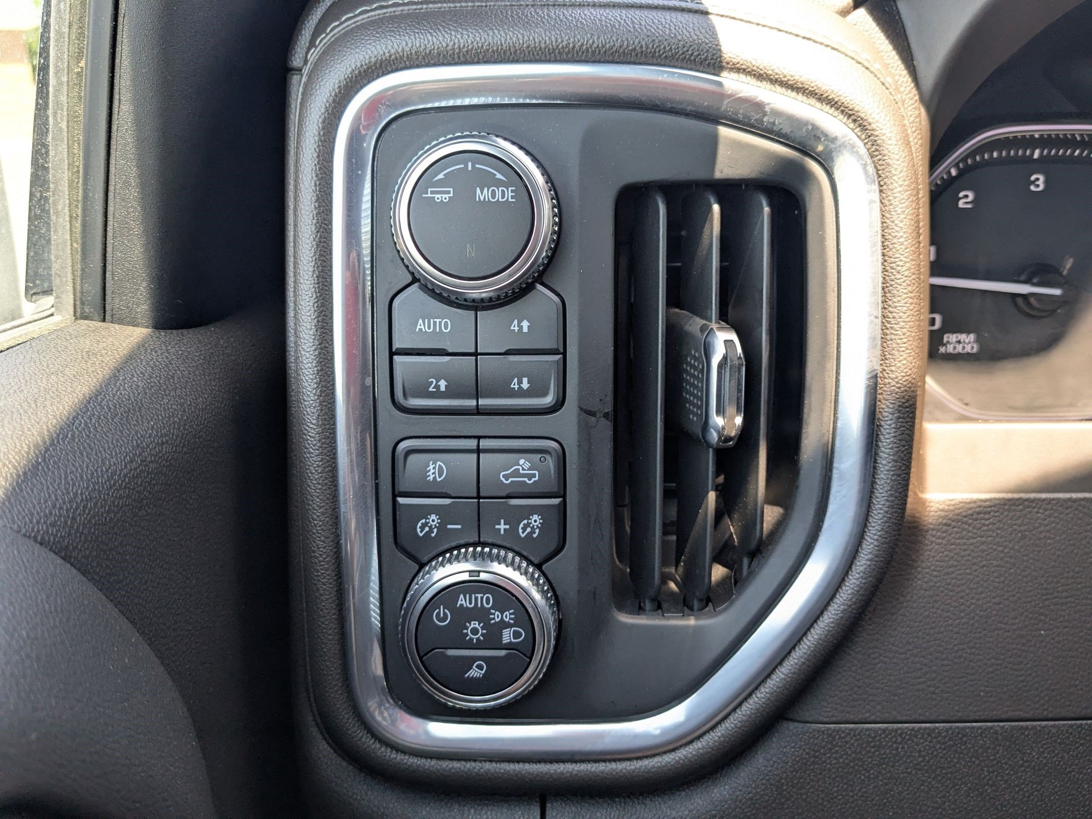 Used 2022 GMC Sierra 3500 SLE w/ SLE Convenience Package AWD/4WD image 20