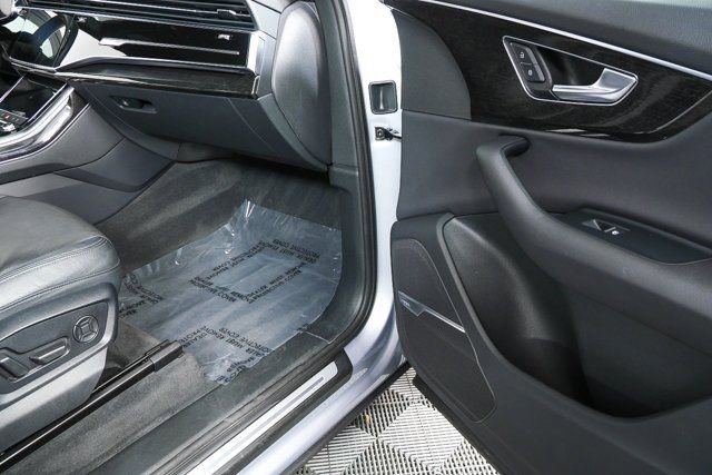 Used 2020 Audi Q7 3.0T Premium Plus w/ Premium Plus Package image 25