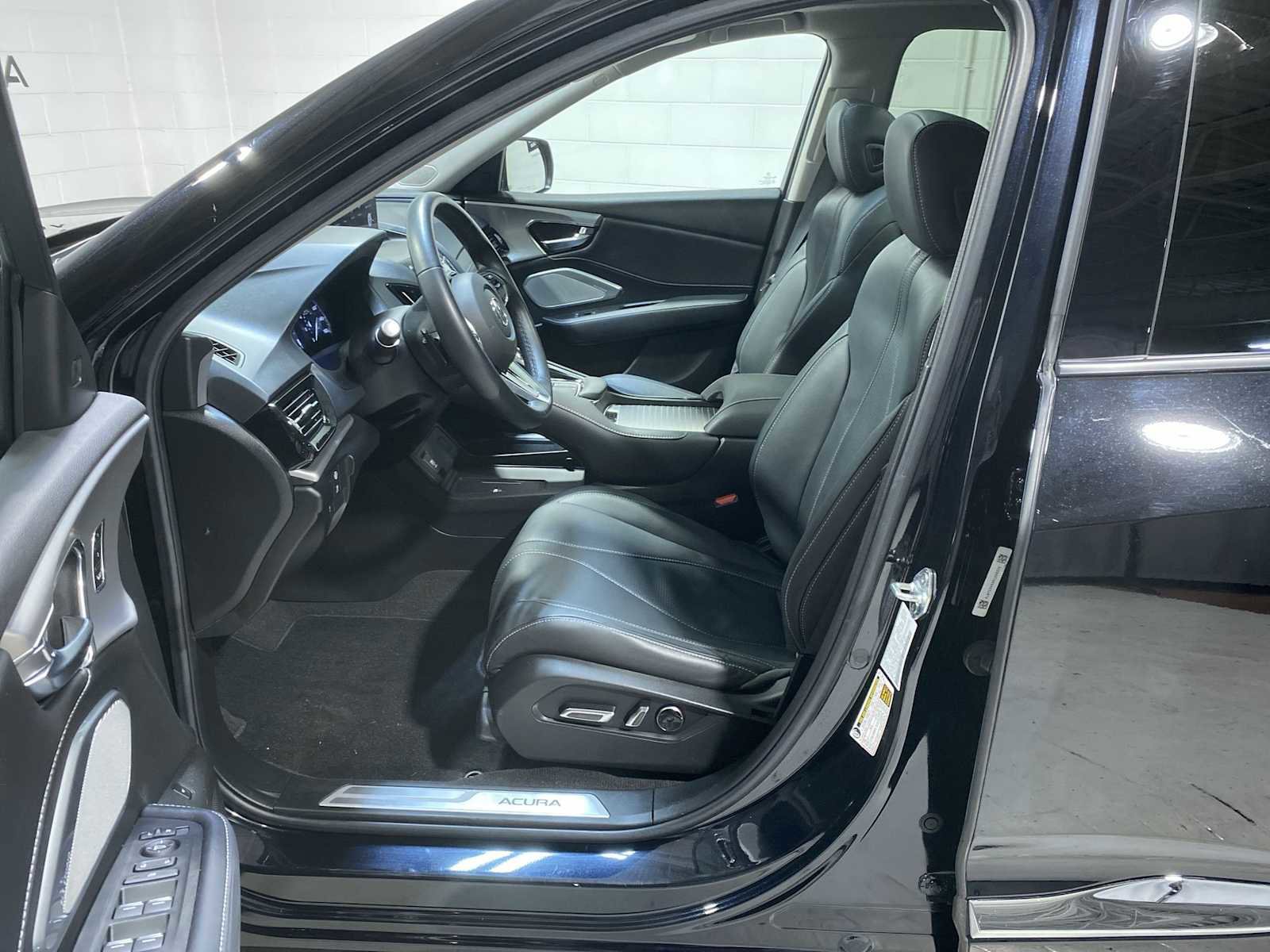 Certified 2024 Acura RDX SH-AWD w/ Technology Package image 2