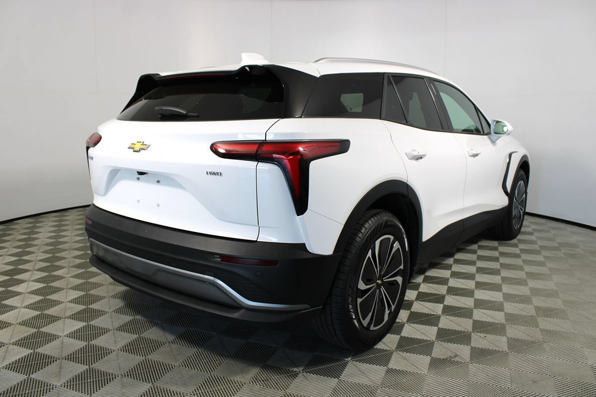 Used 2024 Chevrolet Blazer EV LT AWD/4WD image 6