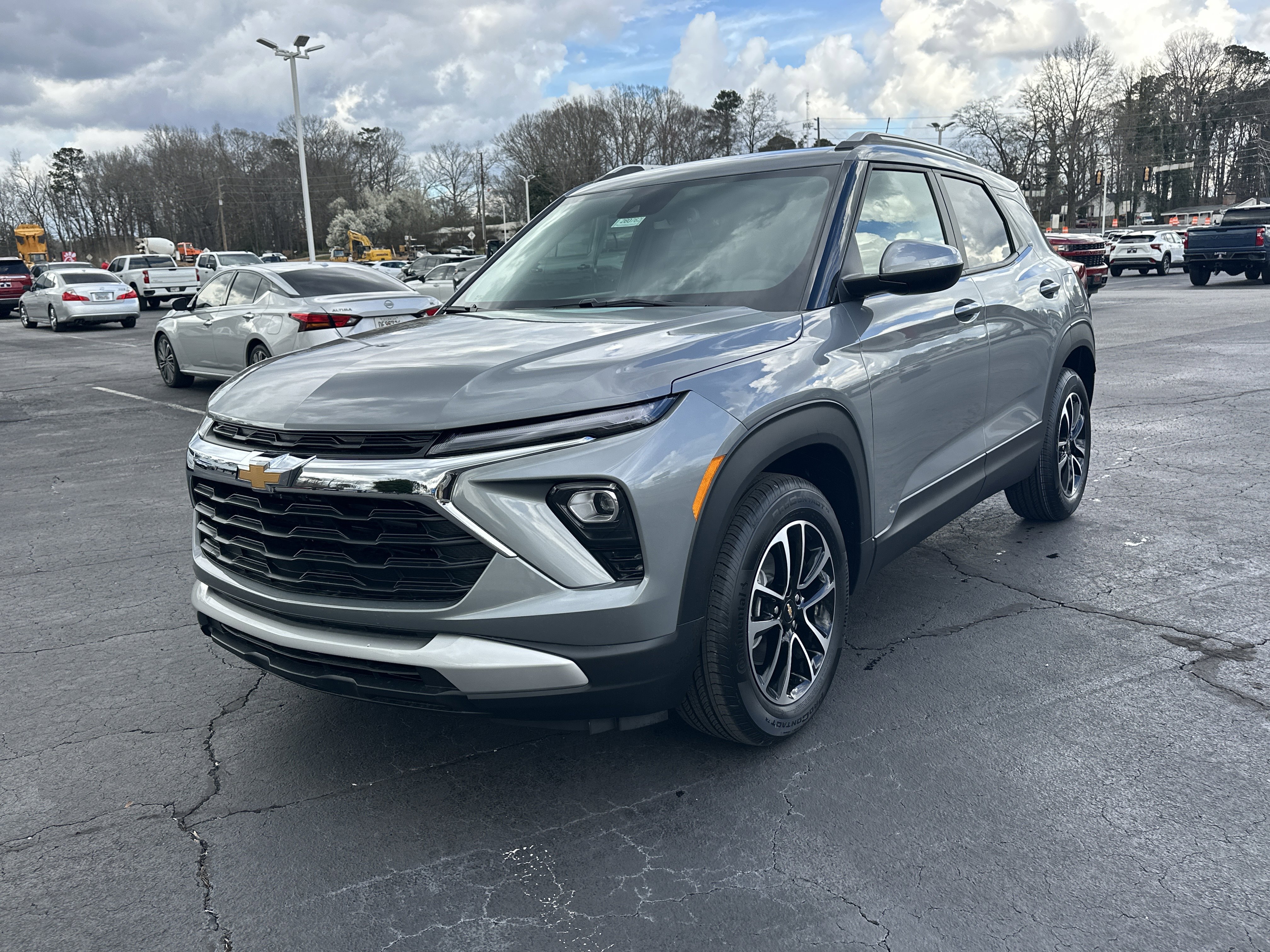 New 2026 Chevrolet TrailBlazer LT w/ Convenience Package FWD image 5