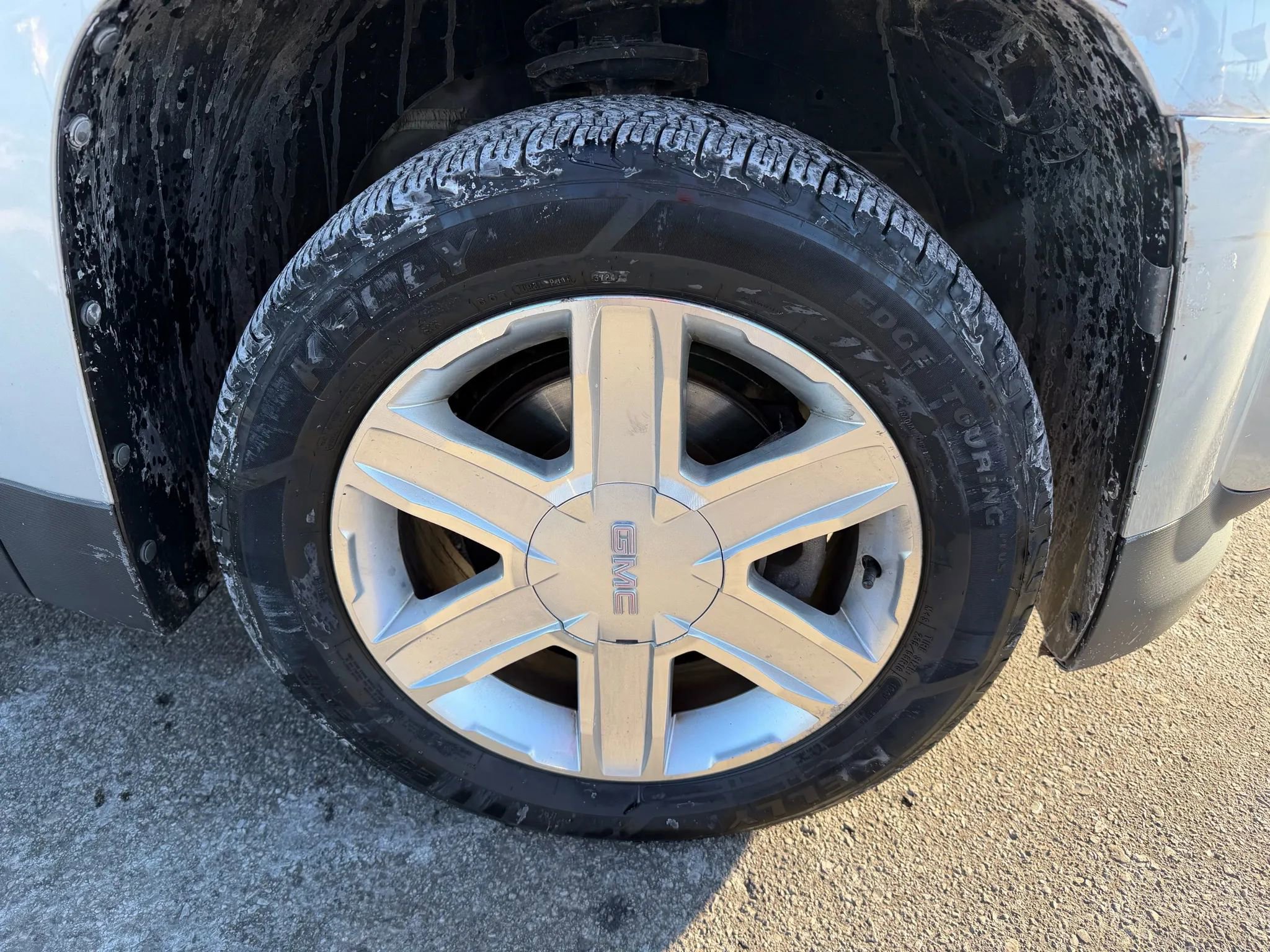 Used 2011 GMC Terrain SLE image 12