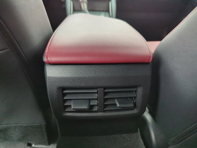 Used 2025 Lexus IS 350 F Sport image 19