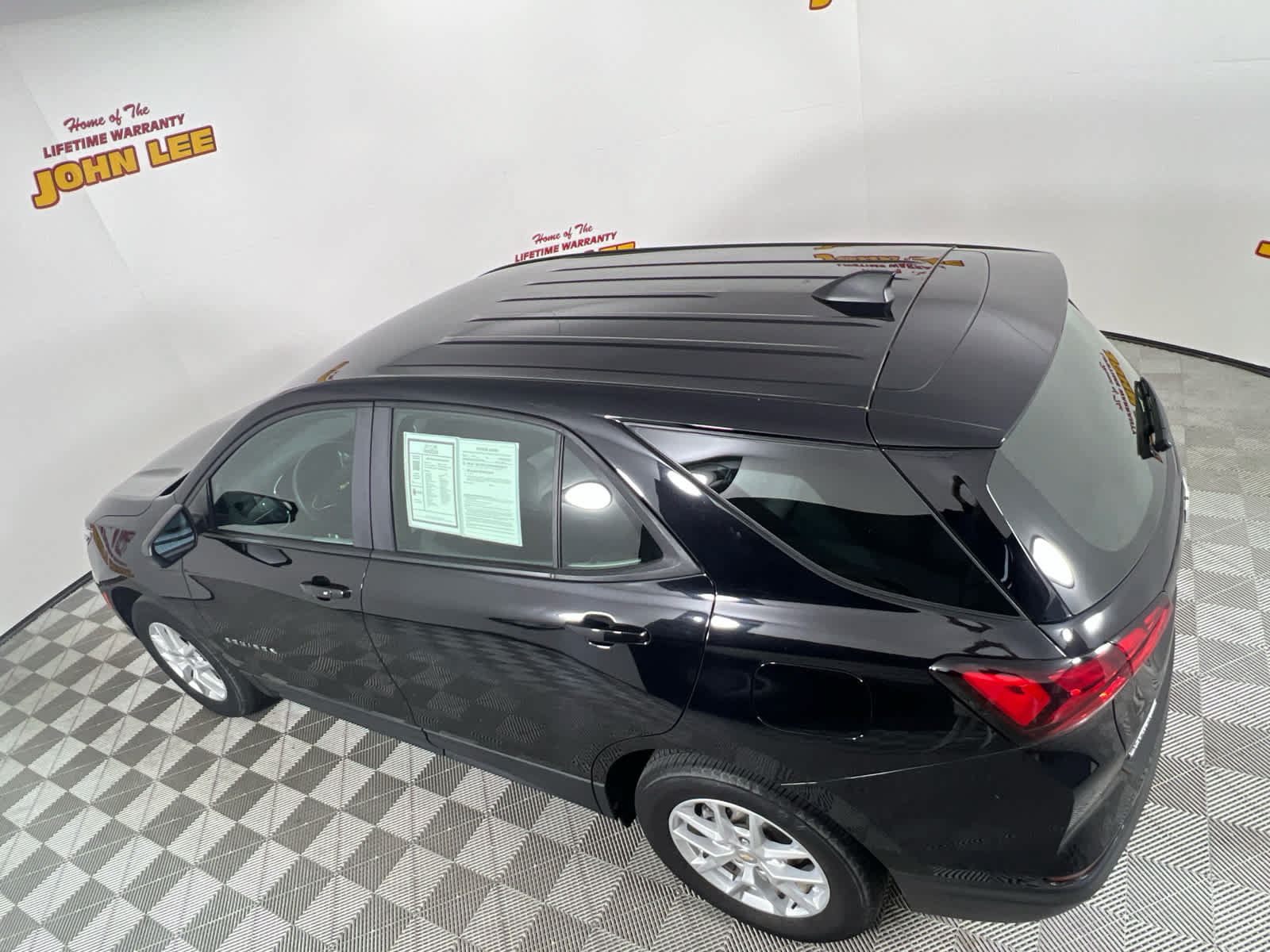 Used 2023 Chevrolet Equinox LS AWD/4WD image 17