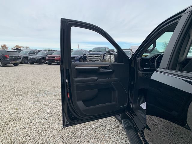 Used 2024 Chevrolet Silverado 1500 RST w/ Protection Package AWD/4WD image 23