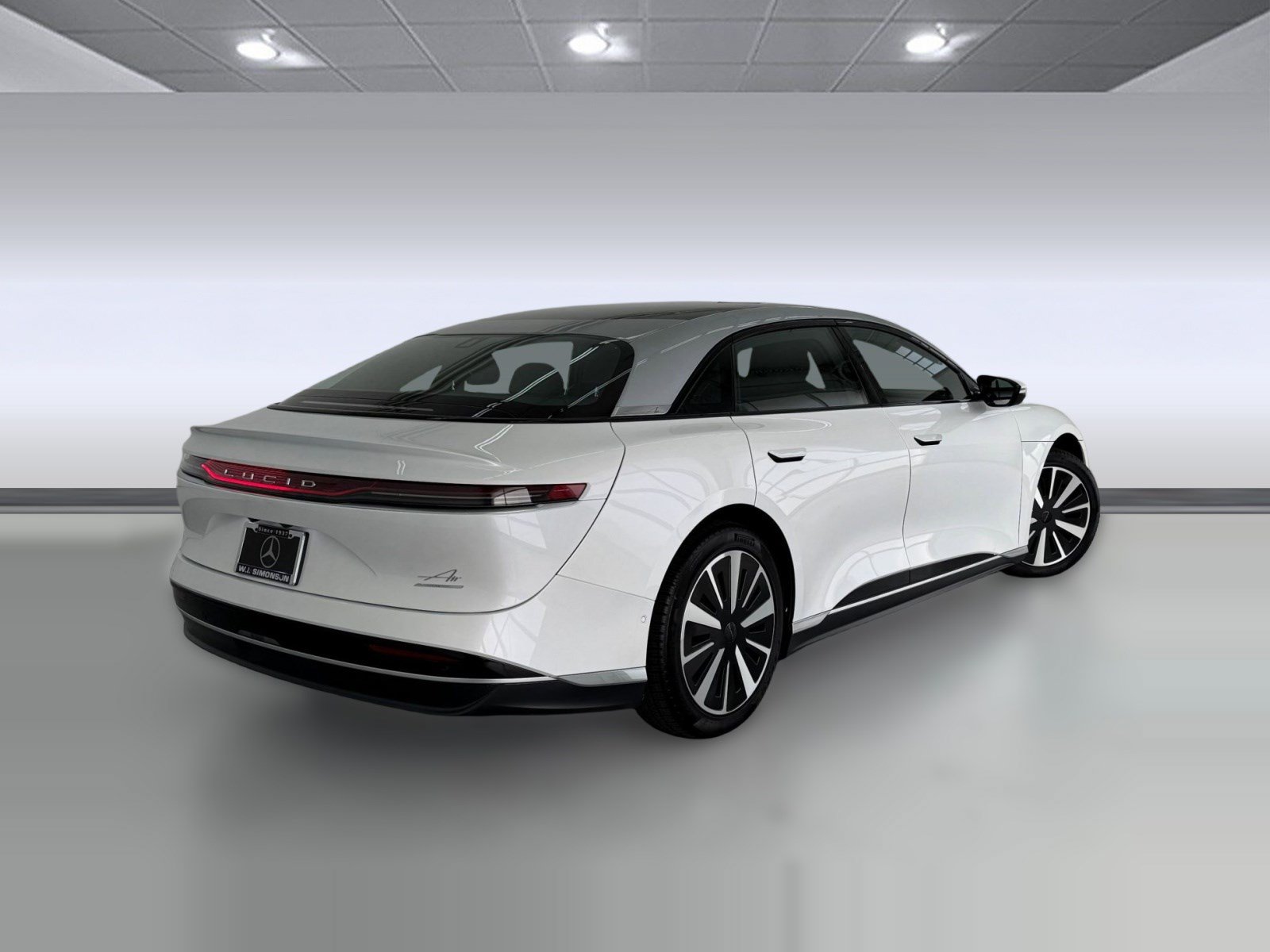 Used 2025 Lucid Air Touring AWD/4WD image 8