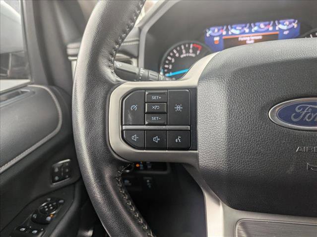 Used 2024 Ford Expedition XLT image 13