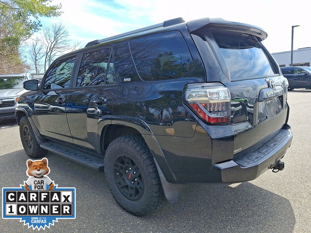 Used 2019 Toyota 4Runner SR5 Premium image 4