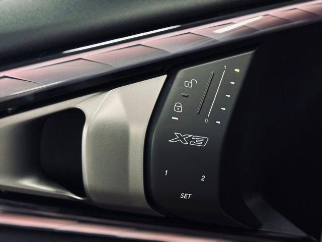 New 2026 BMW X3 xDrive30 w/ Premium Package image 13