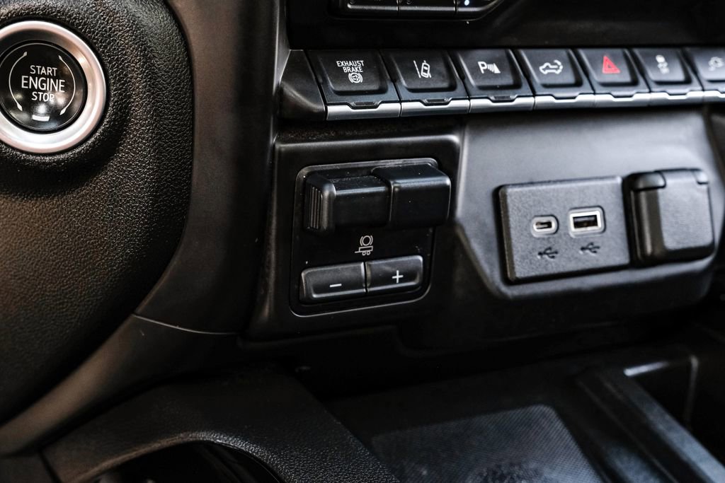 Used 2022 GMC Sierra 2500 Denali AWD/4WD image 29