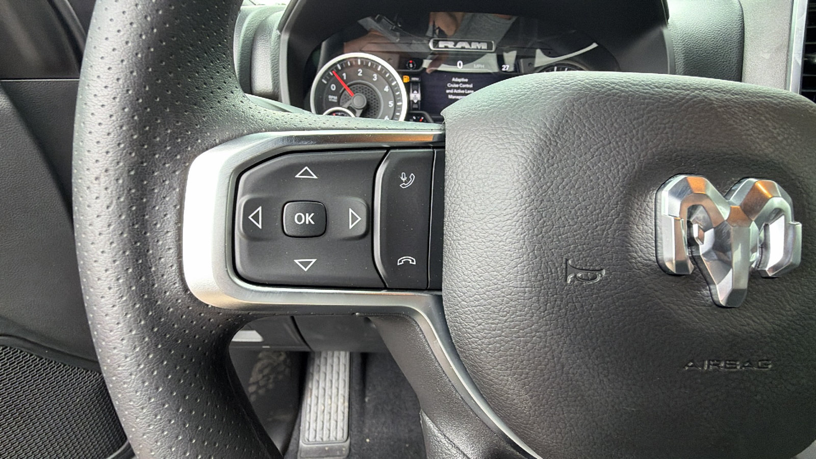 Certified 2026 RAM 1500 Express AWD/4WD image 23