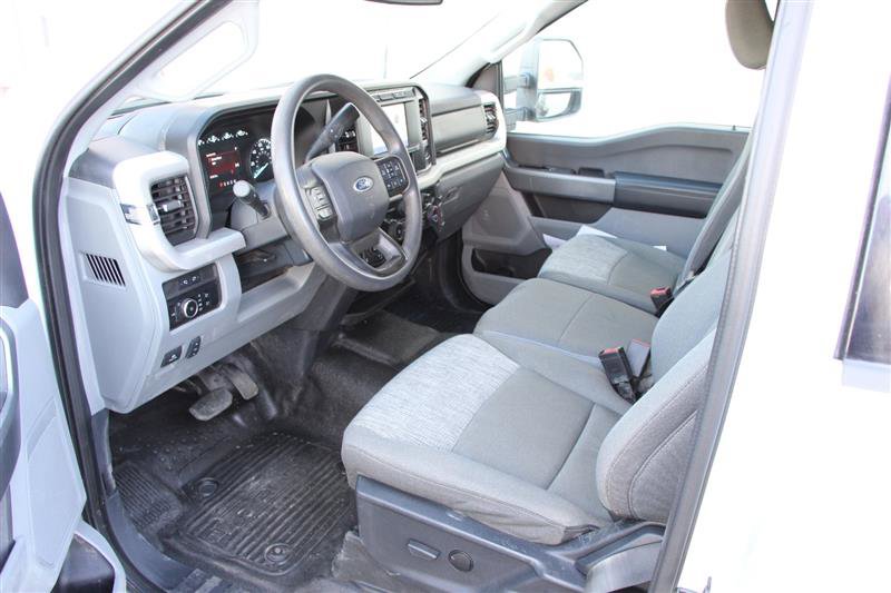Used 2023 Ford F350 XLT w/ FX4 Off-Road Package image 11