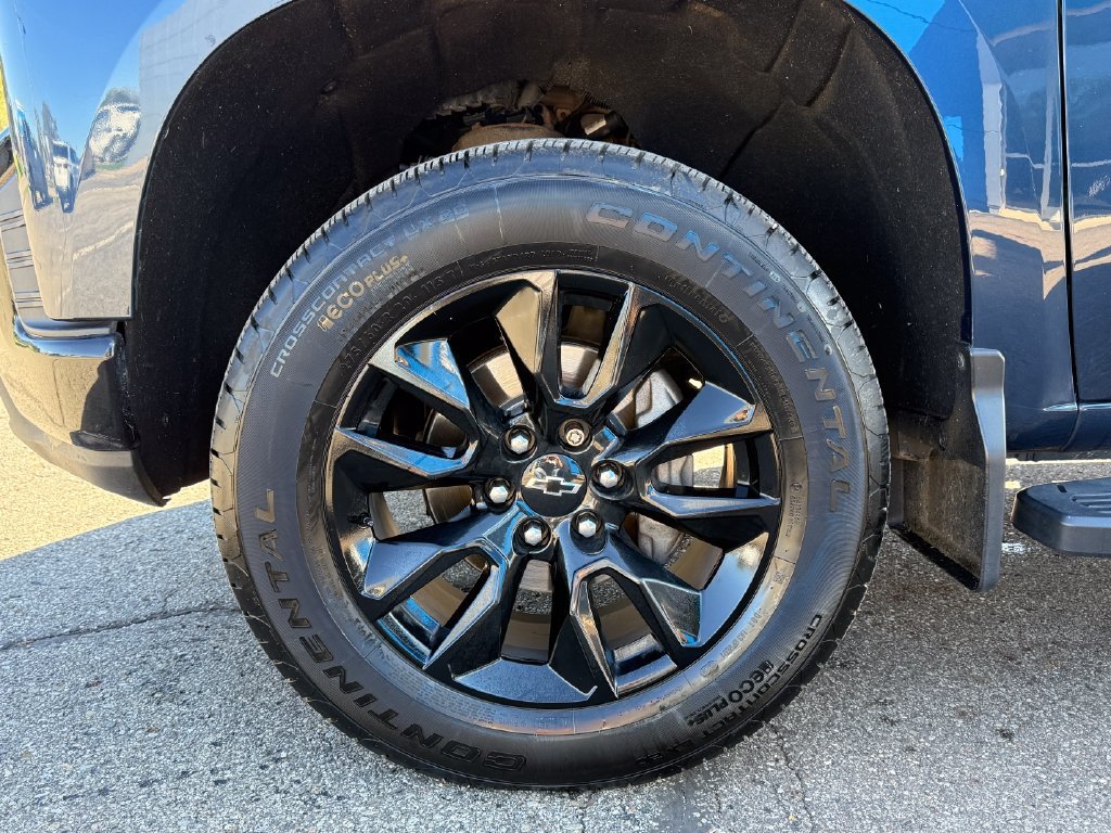Certified 2019 Chevrolet Silverado 1500 LT Trail Boss AWD/4WD image 14