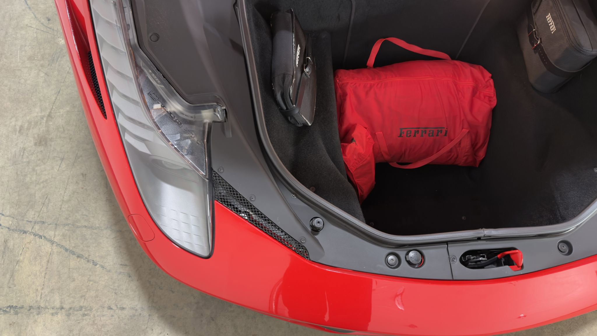 Used 2011 Ferrari 458 Italia Coupe image 64