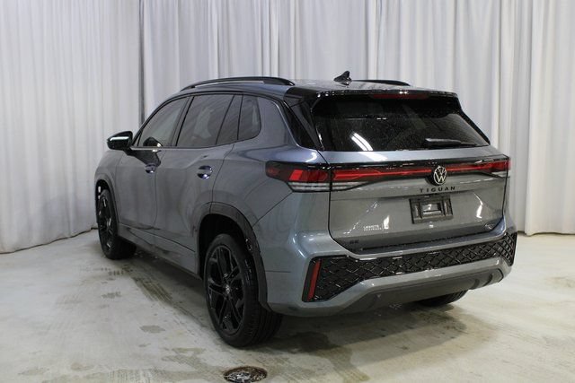 New 2026 Volkswagen Tiguan SE R-Line AWD/4WD image 21