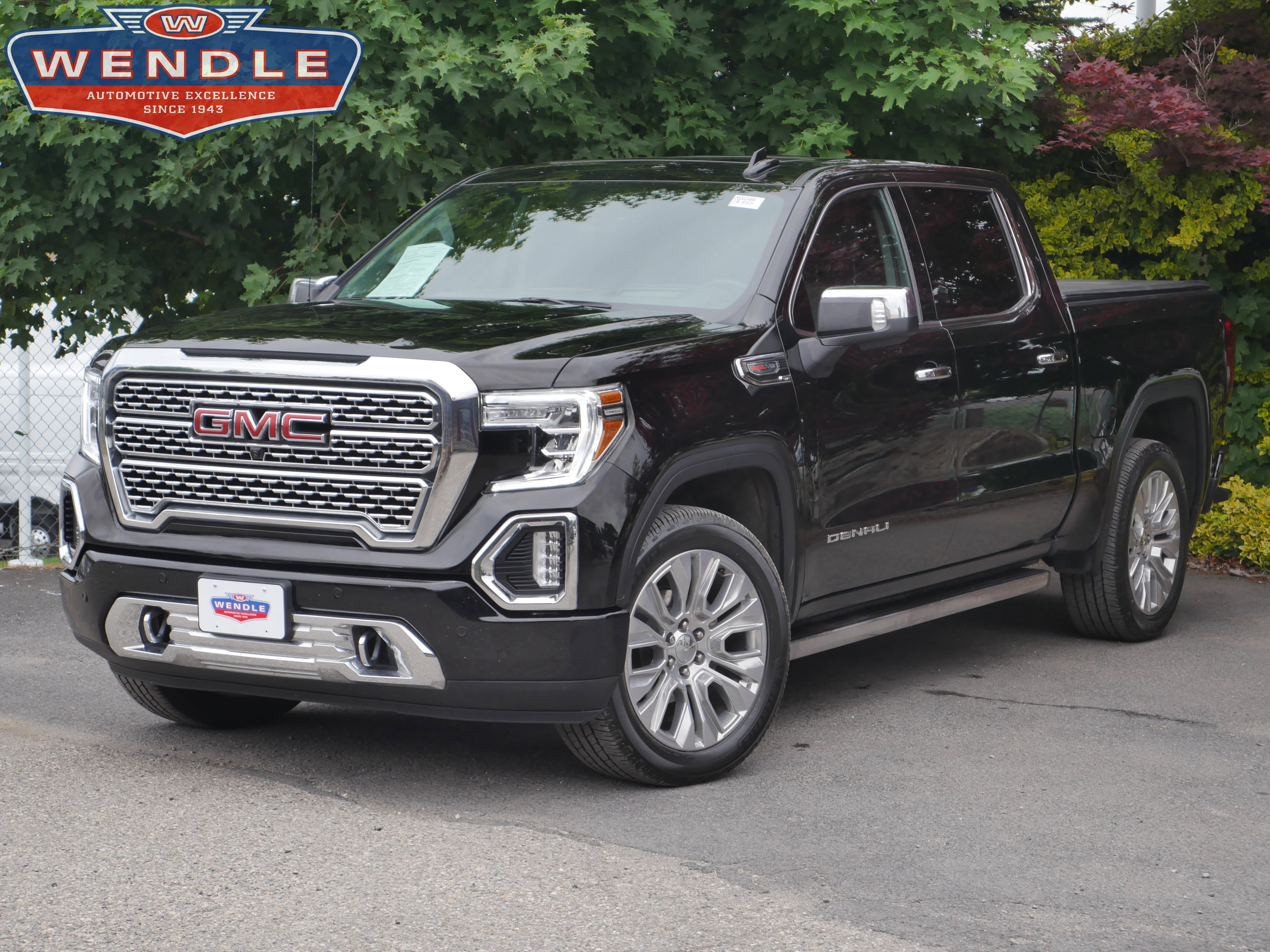 Used 2021 GMC Sierra 1500 Denali w/ Denali Ultimate Package AWD/4WD video 1