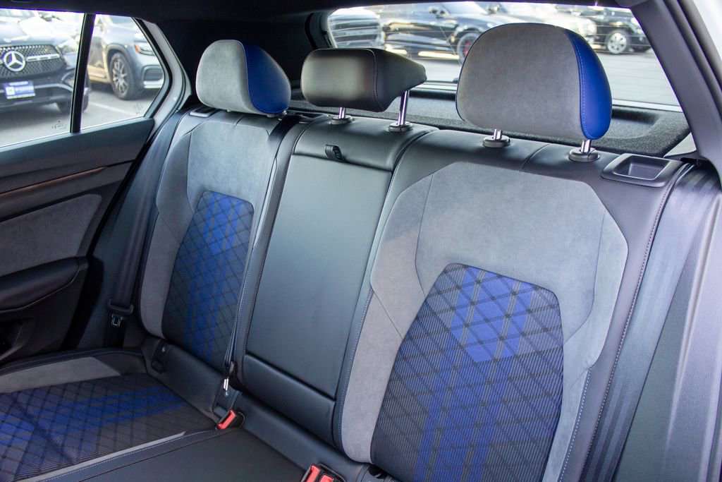 Used 2025 Volkswagen Golf R AWD/4WD image 22
