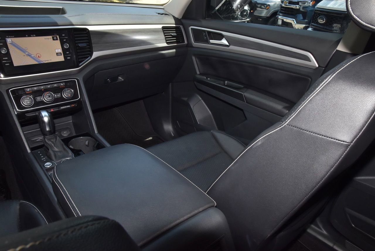 Used 2021 Volkswagen Atlas SEL AWD/4WD image 18