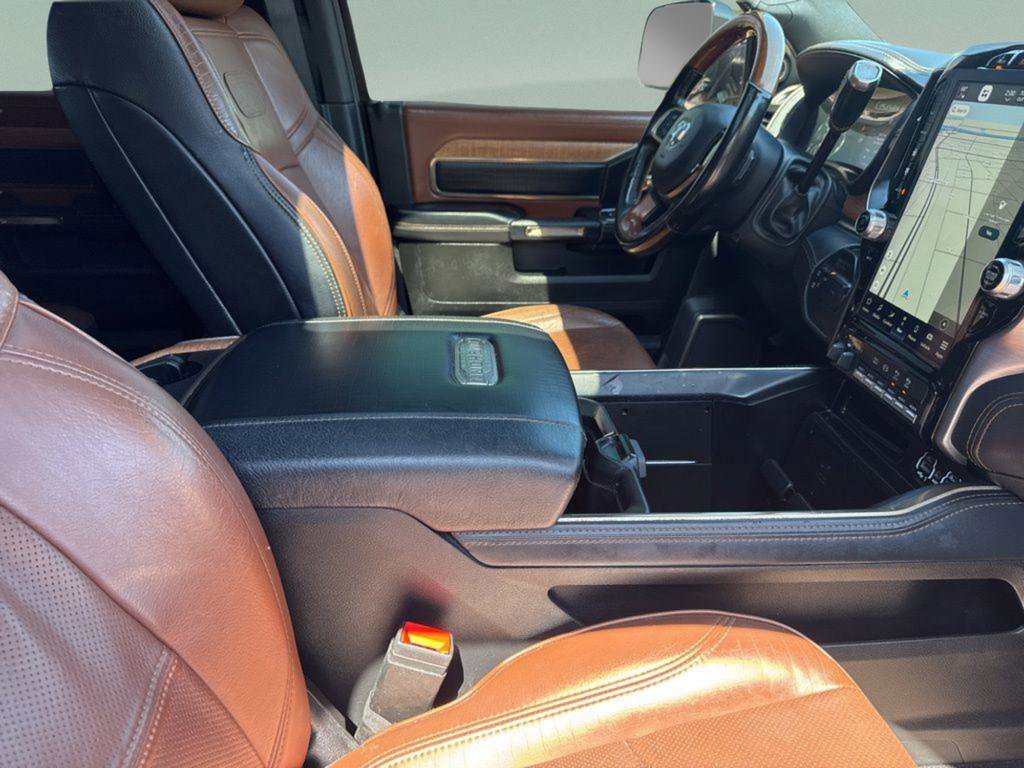 Used 2022 RAM 3500 Limited AWD/4WD image 45