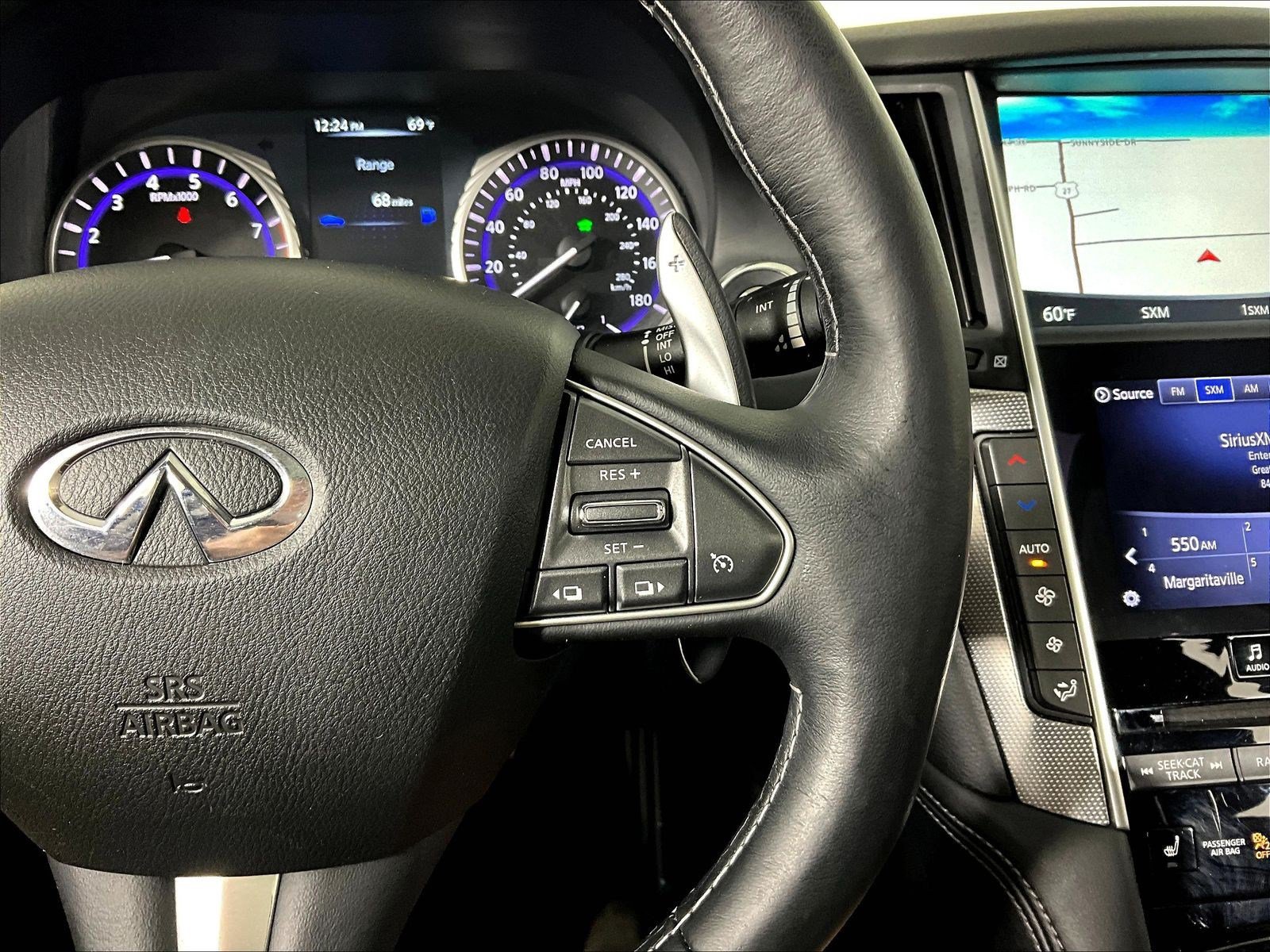 Used 2014 INFINITI Q50 Hybrid AWD w/ Navigation Package image 9
