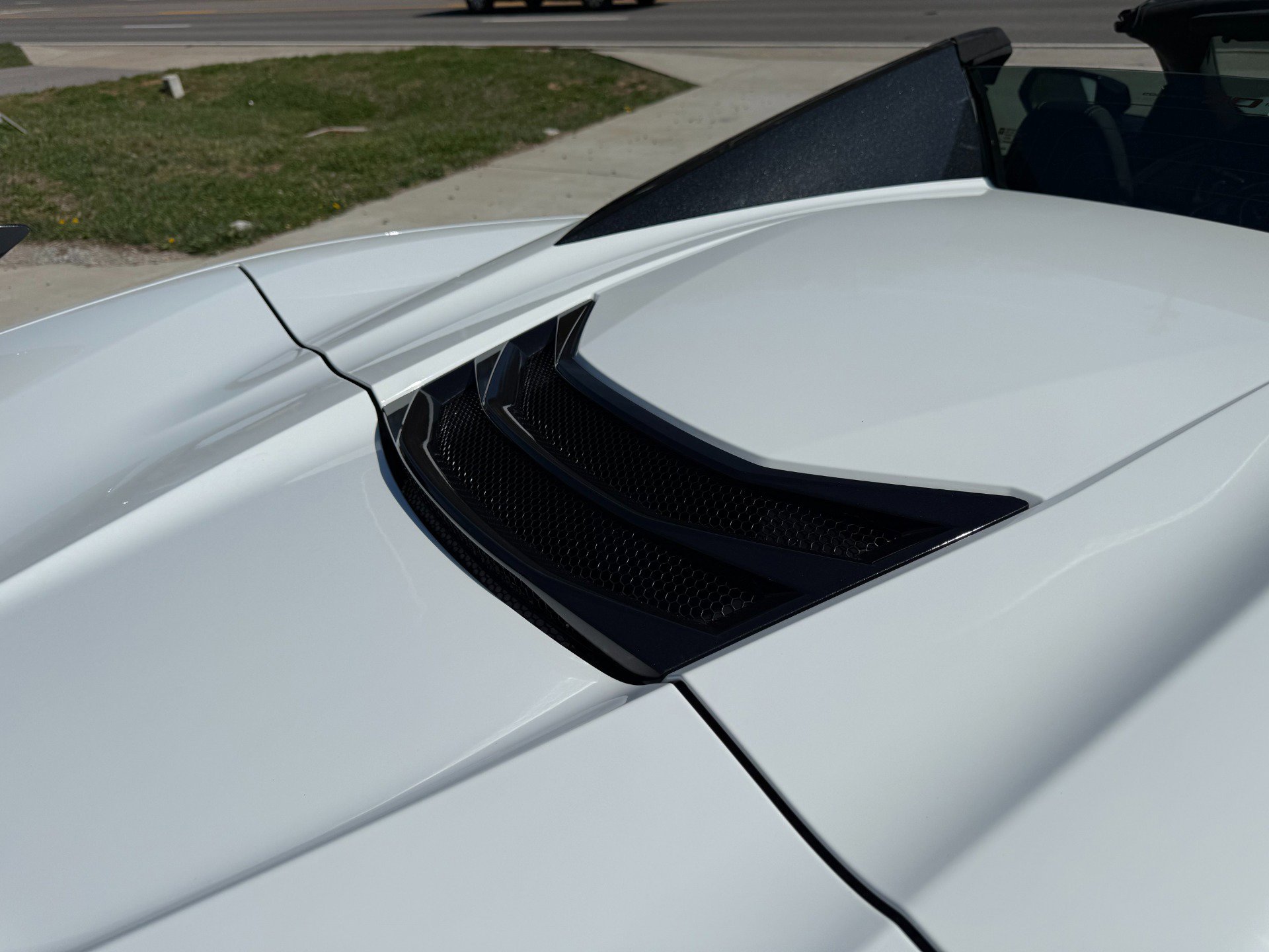 Used 2023 Chevrolet Corvette Stingray Premium Conv w/ Z51 Performance Package RWD image 48