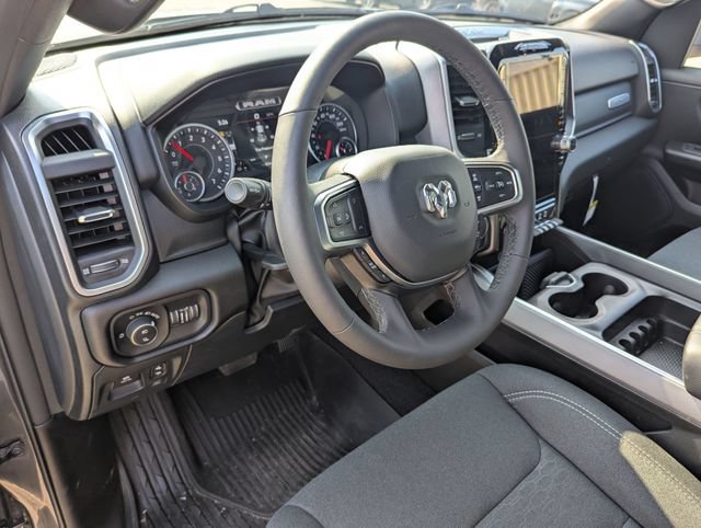 Used 2025 RAM 1500 Big Horn AWD/4WD image 9