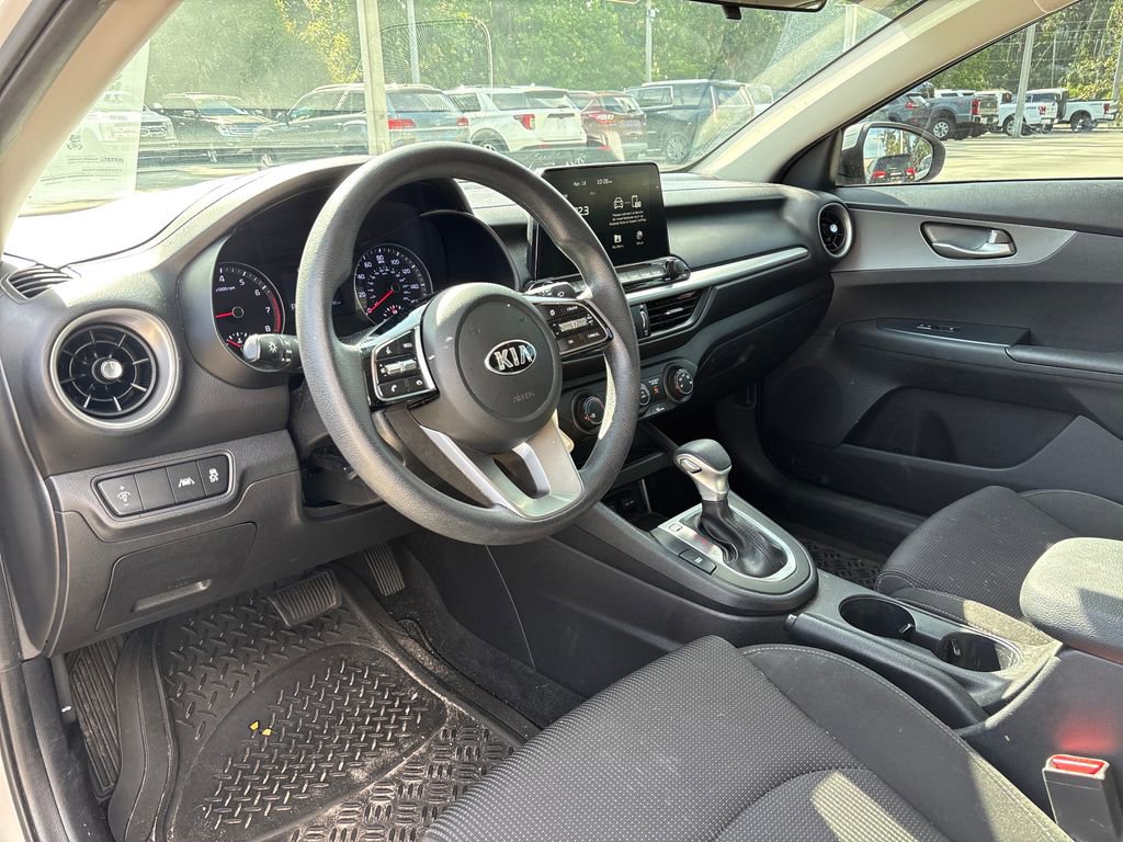 Used 2021 Kia Forte Sedan image 6